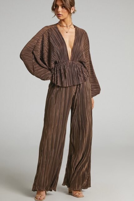 Betty V-neck Plisse Set