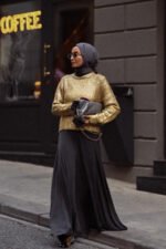 Freda Textured Metallic Knit Sweater - Image 5